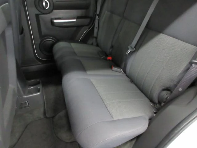 Dodge NITRO 25