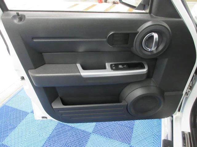 Dodge NITRO 30