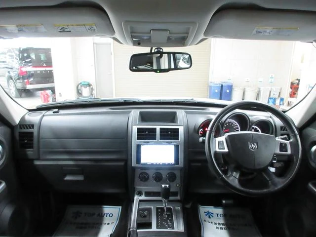 Dodge NITRO 15