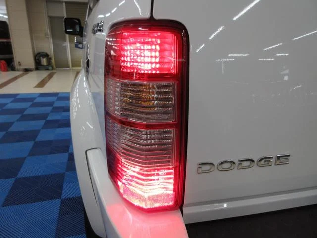 Dodge NITRO 14