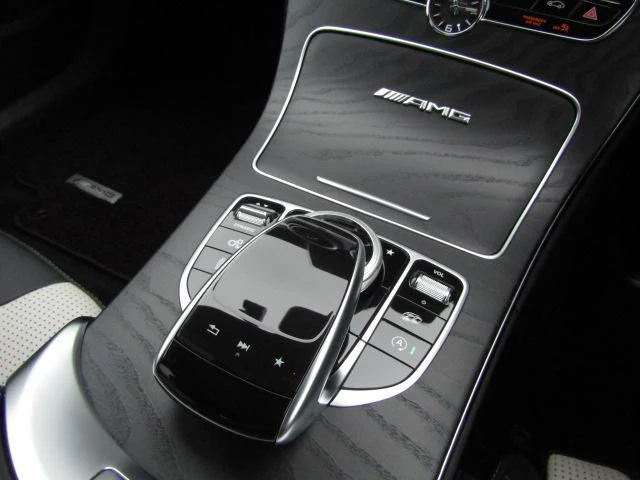 MERCEDES AMG C-CLASS 20