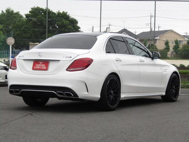 MERCEDES AMG C-CLASS 13