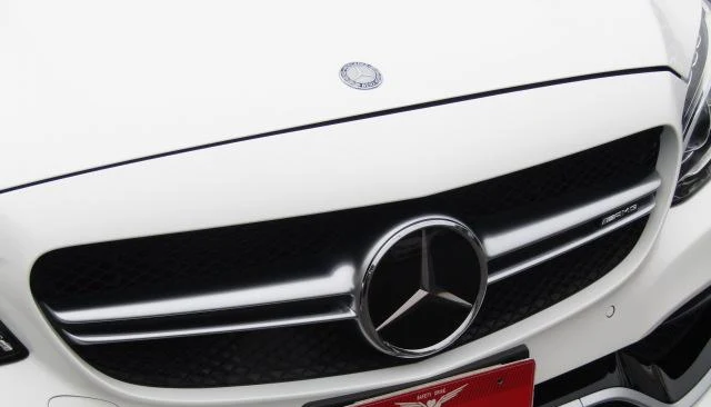 MERCEDES AMG C-CLASS 30