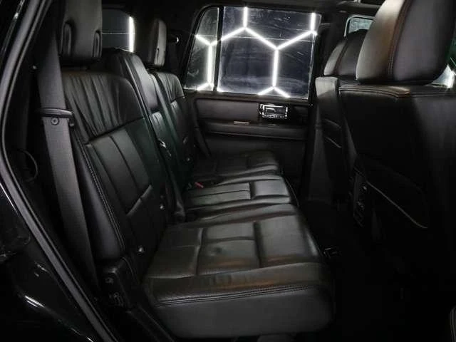Lincoln NAVIGATOR 18