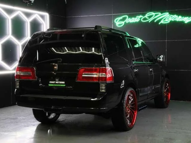 Lincoln NAVIGATOR 9