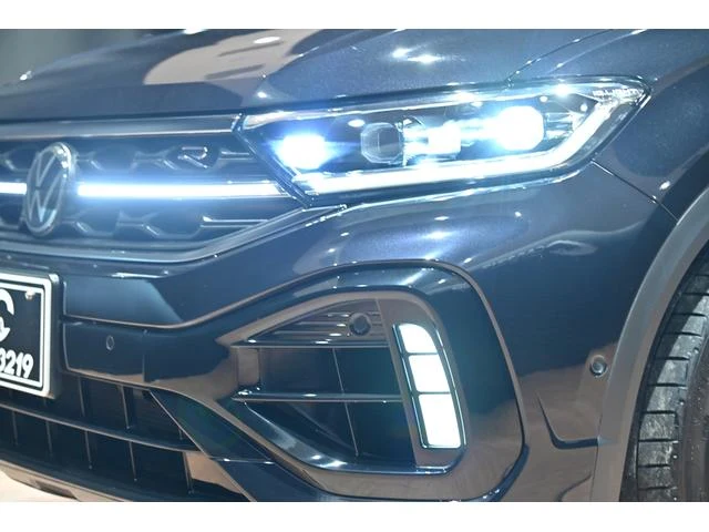 Volkswagen T-ROC 53