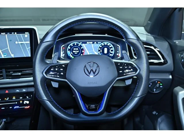 Volkswagen T-ROC 27
