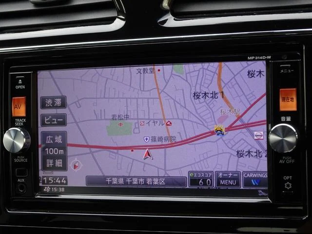 Nissan SERENA 27