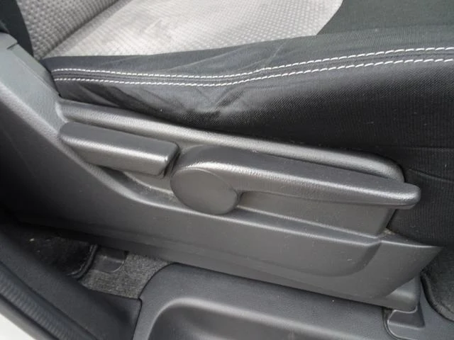 Nissan SERENA 15