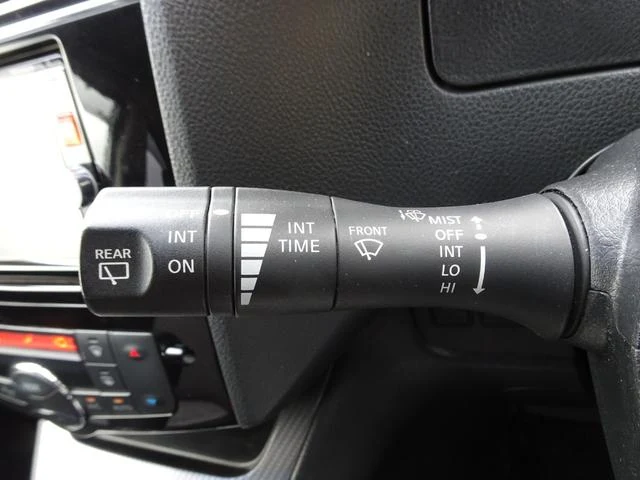Nissan SERENA 40