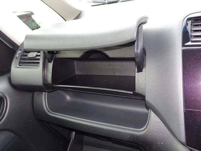 Nissan SERENA 43