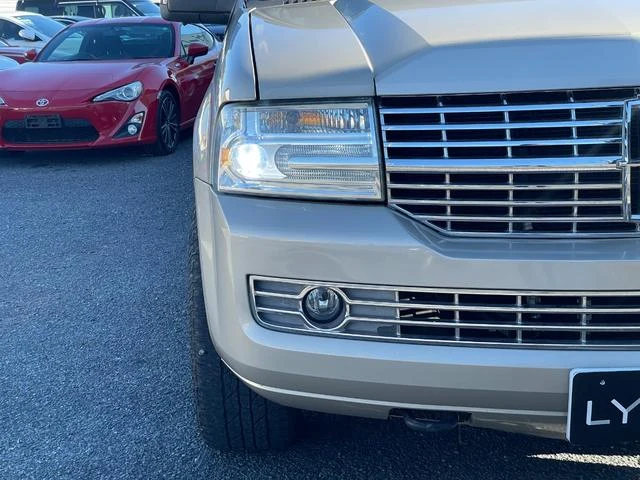 Lincoln NAVIGATOR 71