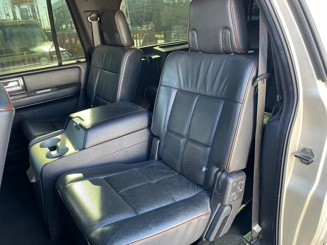 Lincoln NAVIGATOR 18