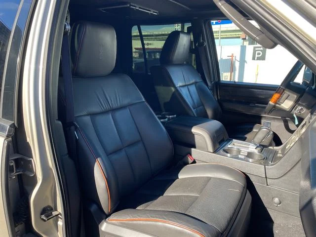 Lincoln NAVIGATOR 20