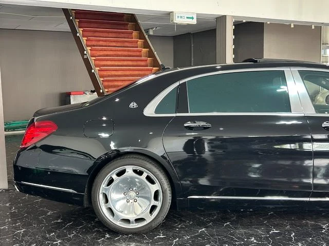 MERCEDES MAYBACH S-CLASS 19