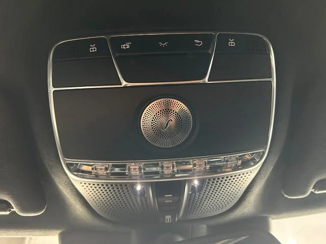 MERCEDES MAYBACH S-CLASS 36