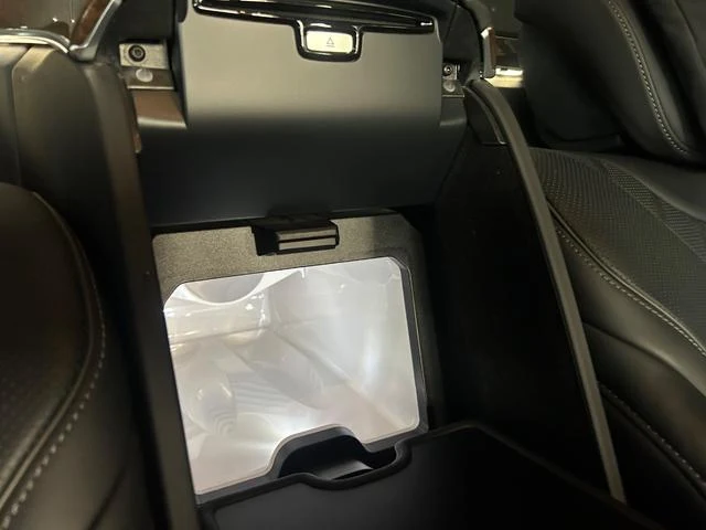 MERCEDES MAYBACH S-CLASS 57