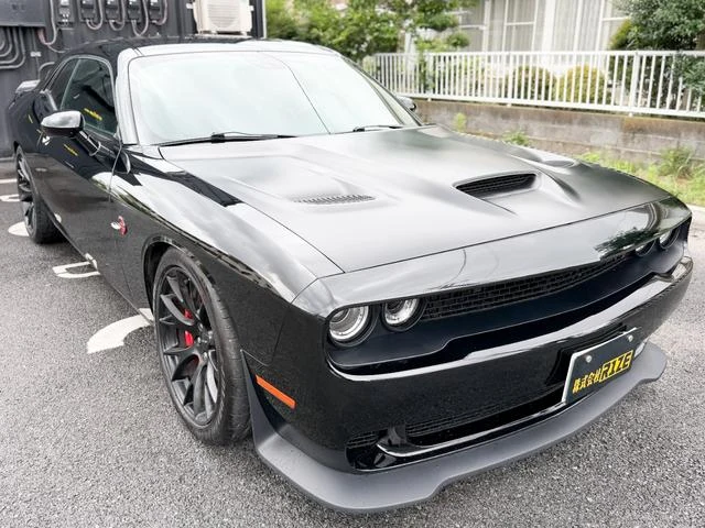 Dodge CHARENGER 8