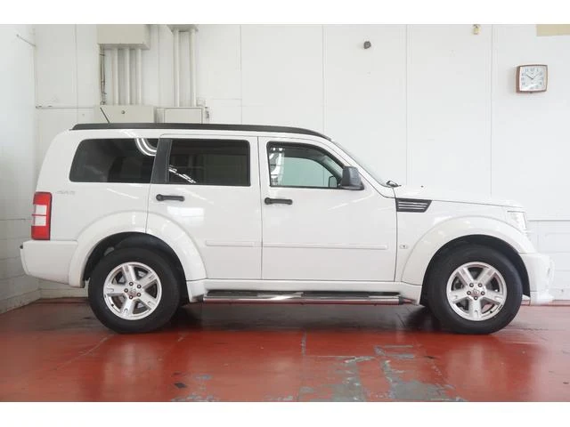 Dodge NITRO 4