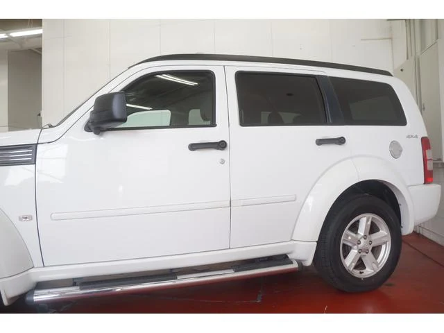 Dodge NITRO 31