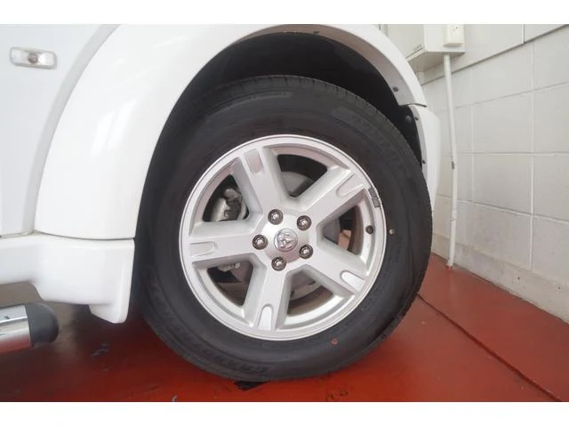 Dodge NITRO 59