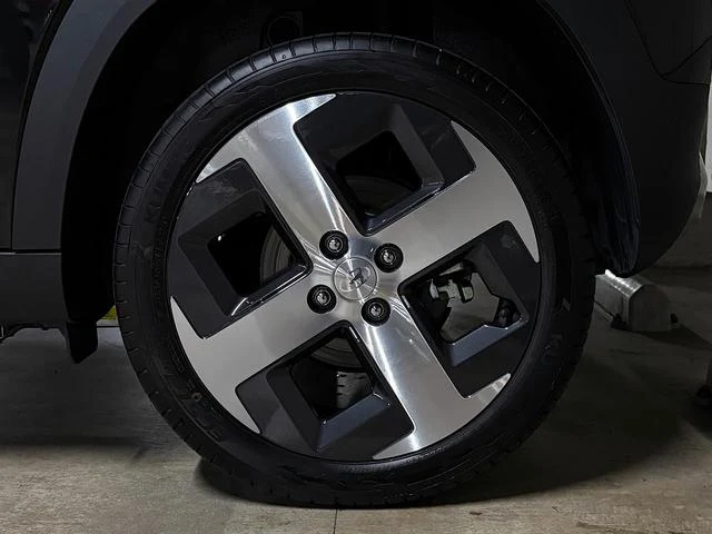 Hyundai INSTER 21