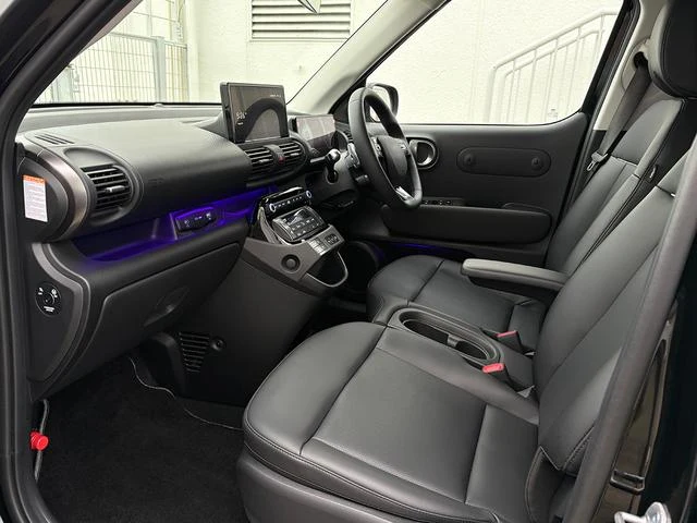 Hyundai INSTER 43