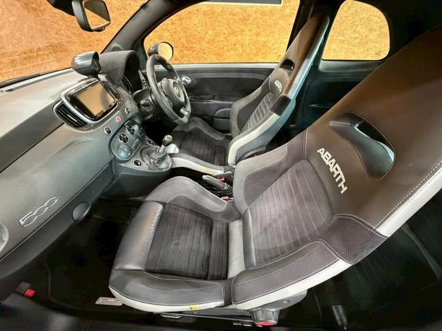Abarth 595 44