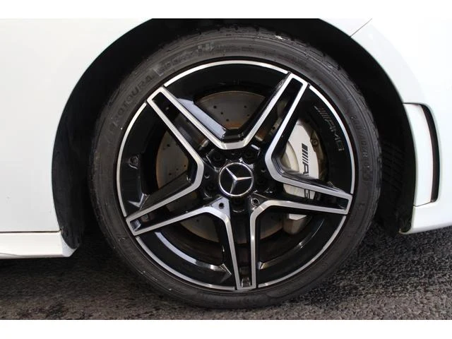 MERCEDES AMG A-CLASS 27