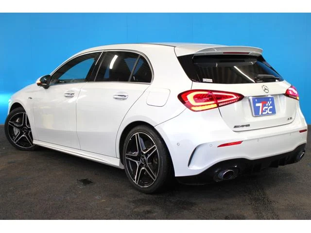 MERCEDES AMG A-CLASS 16