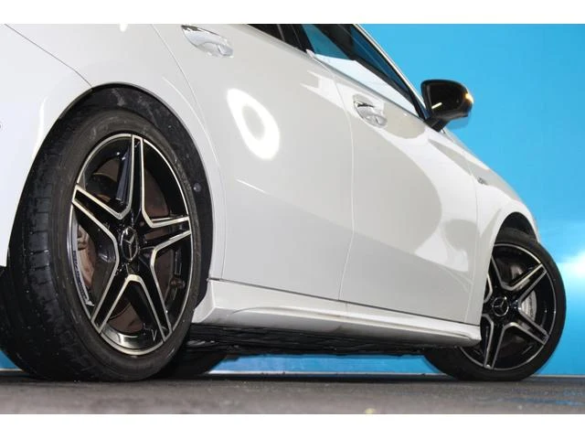 MERCEDES AMG A-CLASS 22
