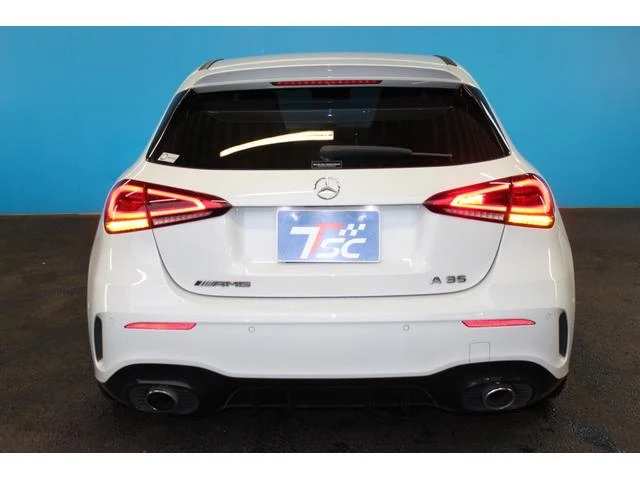 MERCEDES AMG A-CLASS 17