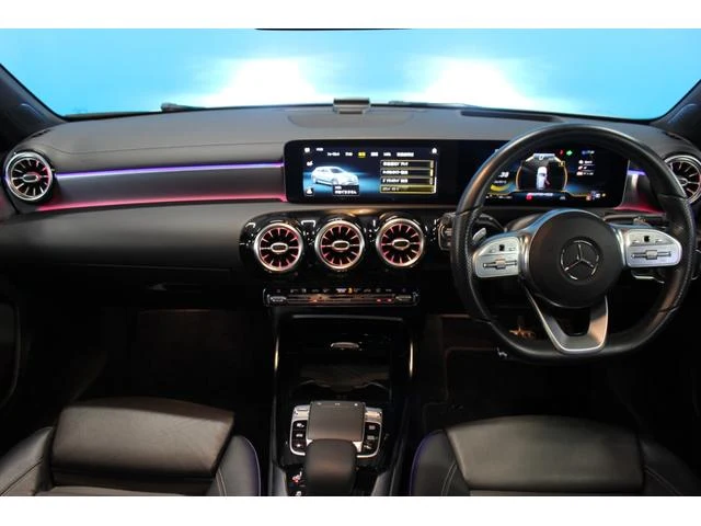 MERCEDES AMG A-CLASS 4