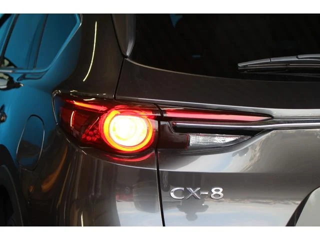 Mazda CX-8 36