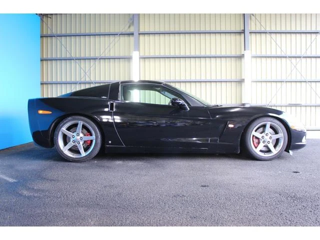 Chevrolet CORVETTE 37