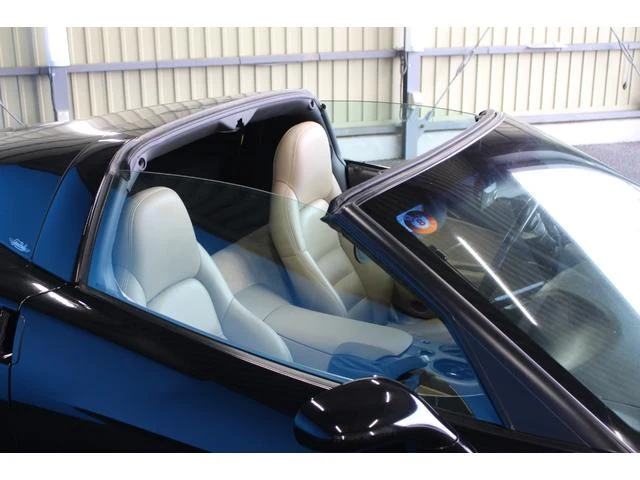 Chevrolet CORVETTE 18