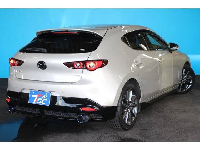 Mazda MAZDA3 33
