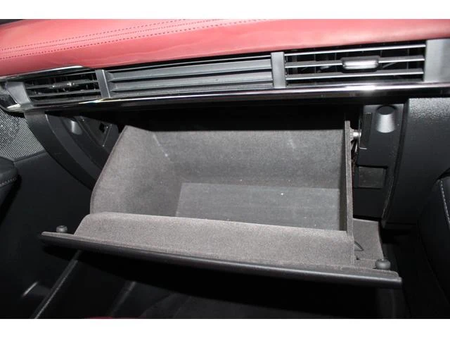 Mazda MAZDA3 49