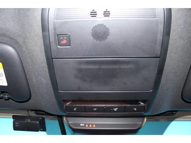 Mazda MAZDA3 48