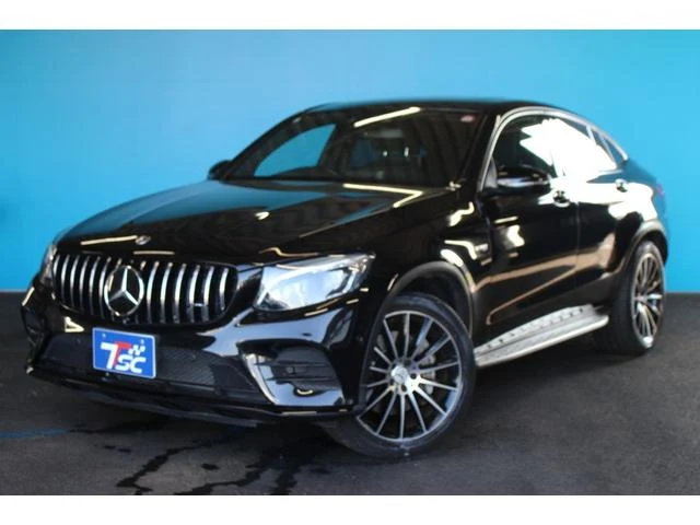 MERCEDES AMG GLC 12