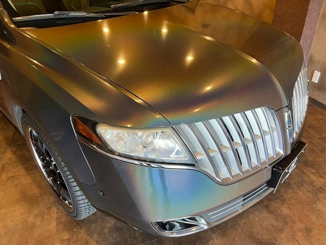 Lincoln MKT 9