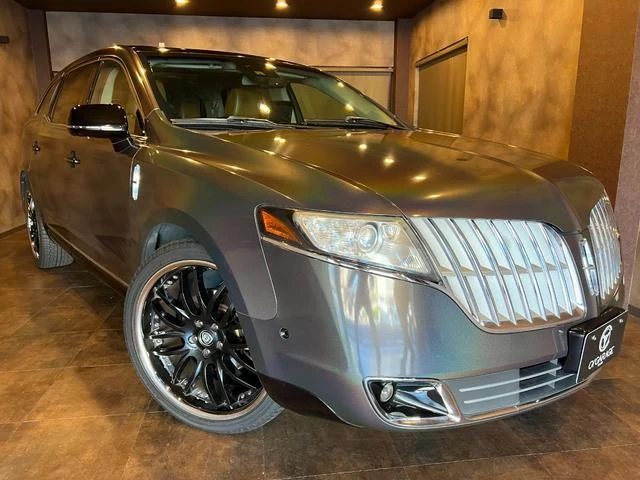 Lincoln MKT 13