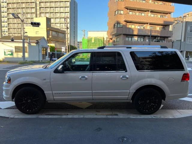 Lincoln NAVIGATOR 6