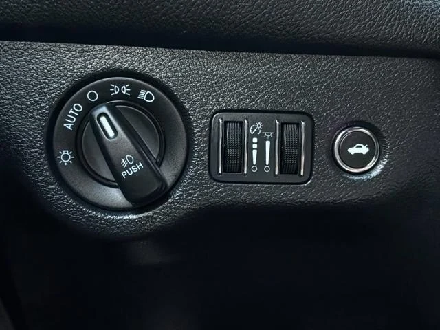 Dodge CHARENGER 25