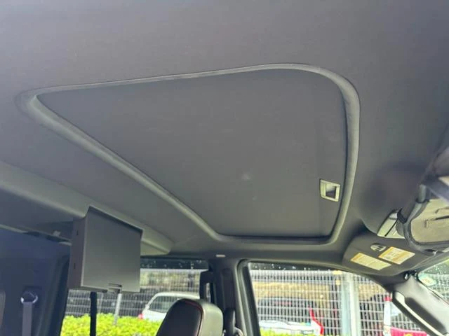Lincoln NAVIGATOR 53