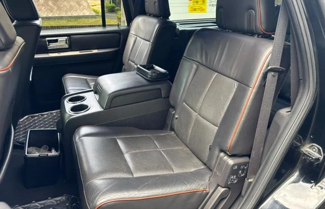 Lincoln NAVIGATOR 38