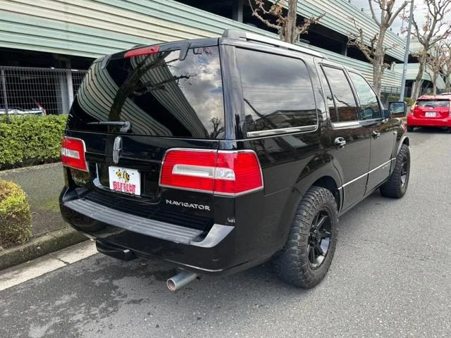 Lincoln NAVIGATOR 11