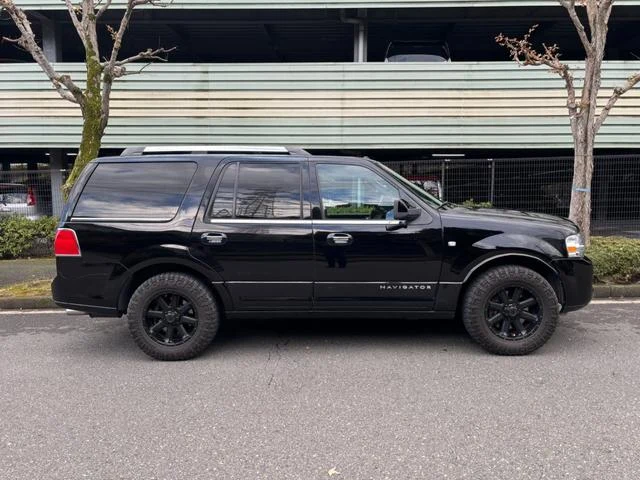 Lincoln NAVIGATOR 4