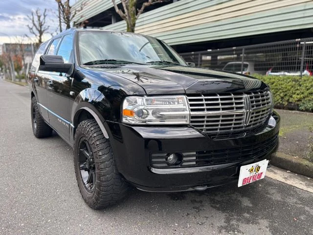 Lincoln NAVIGATOR