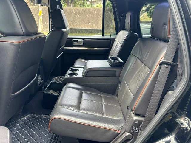 Lincoln NAVIGATOR 37